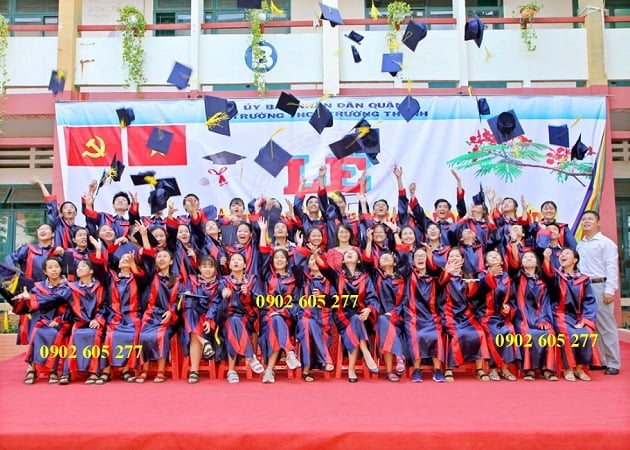 Mua áo tốt nghiệp lớp 9 ở Kiên Giang – ao tot nghiep 2021