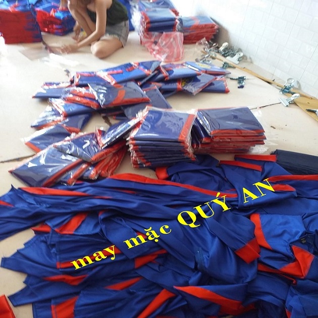 Thuê áo tốt nghiệp mầm non cho các bé tại tphcm – giá 25k